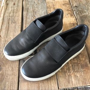 Vince Kirkland Platform Sneaker 8.5 Black Leather
